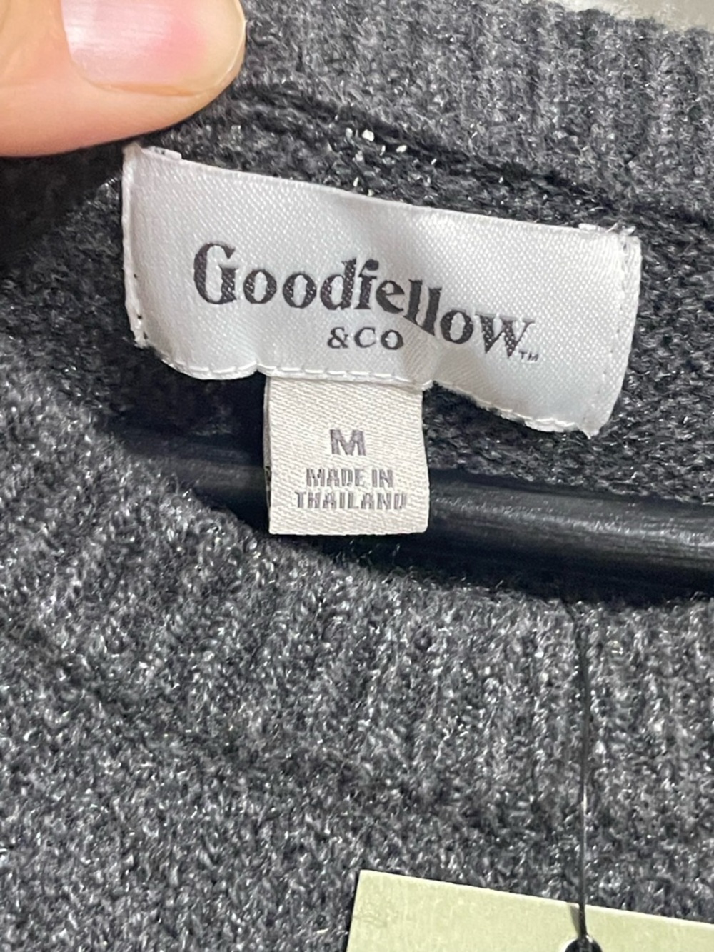 Goodfellow & Co Gray Crewneck Sweater with White Skull Intarsia - Picture 3 of 4